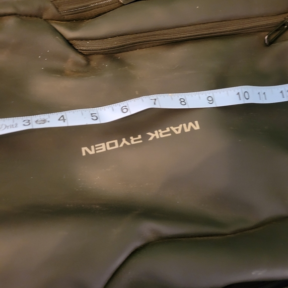 Mark Ryden backpack. Nice computer bag - Picture 7 of 9